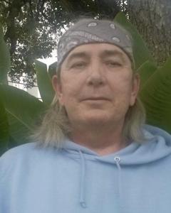 Man, 69. longhair7510