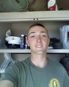 Man, 32. tjjm21