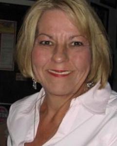 Woman, 71. Scarlett5869