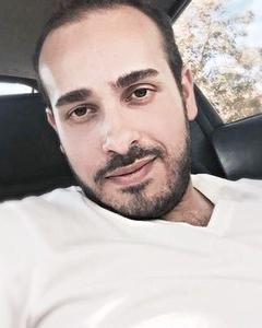 Man, 41. ali3228184