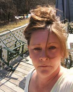 Woman, 63. boo9365
