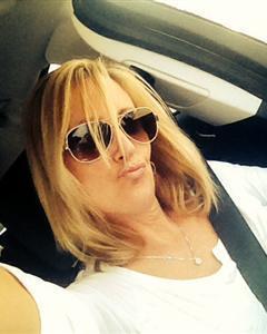 Woman, 43. Pinch1010