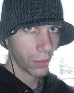 Man, 37. Snowman775770