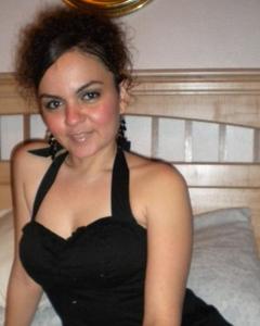 Woman, 42. 12345348098