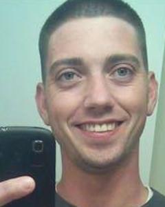 Man, 37. Kdempe2214018
