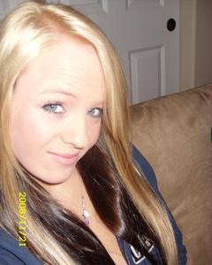 Woman, 38. rossy4049946