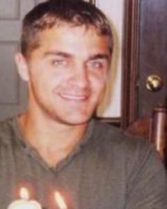 Man, 42. Hoopup2