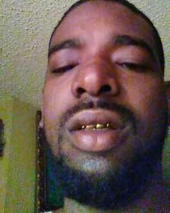 Man, 43. jr25434
