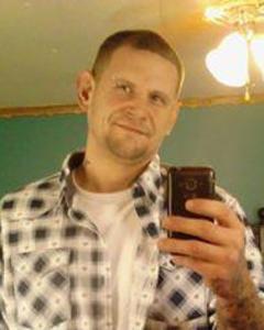Man, 43. JJ815486