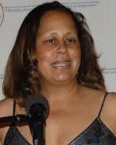 Woman, 63. laurarichard