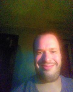 Man, 37. maty48