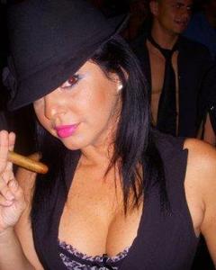 Woman, 54. lulukka