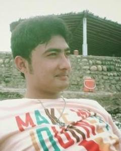 Man, 32. Sayaarkhann