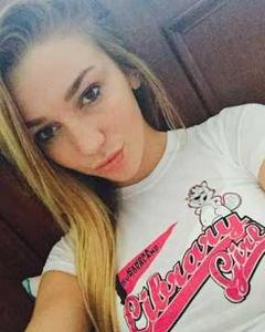 Woman, 33. cliaken107