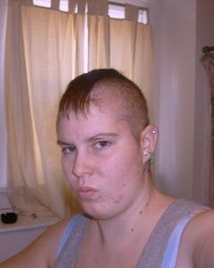 Woman, 33. cc738