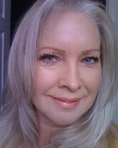 Woman, 60. SWEETDAISY30