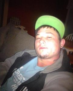 Man, 32. zachraines
