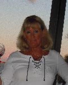 Woman, 75. conbons