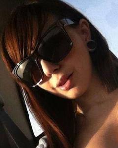 Woman, 37. Laurakate70000