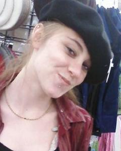 Woman, 41. samantha135682