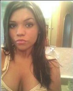 Woman, 48. 2hot2handle960