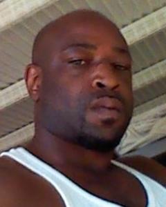 Man, 46. Bc_2000