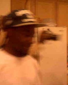 Man, 34. famousray102