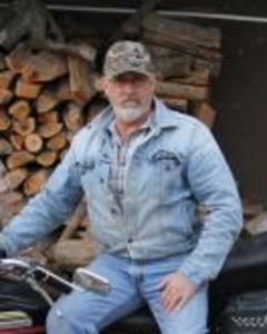 Man, 66. 1974harley