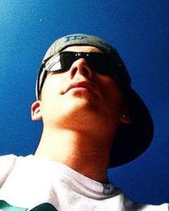 Man, 32. YOLO6332