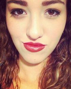 Woman, 32. RaynaHouse2