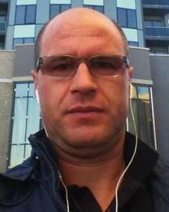 Man, 50. adriadi
