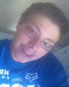 Man, 30. Ty66990243