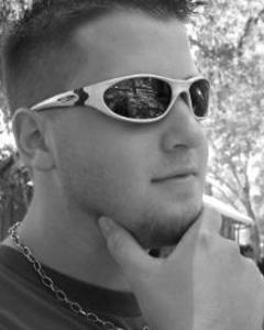 Man, 33. promatt