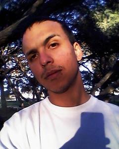 Man, 32. elocz
