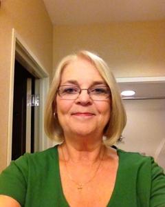 Woman, 74. Bobbie3628
