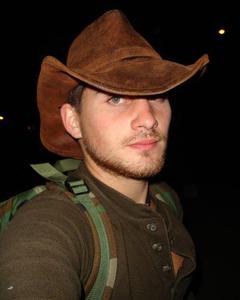 Man, 40. Koronos