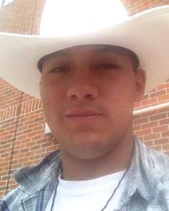 Man, 31. Cholo_Holmes