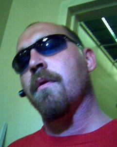Man, 45. alexisit