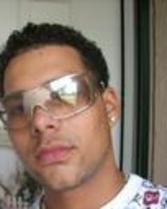 Man, 36. latinpapi19412