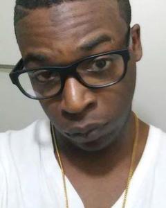 Man, 40. saucytrendz