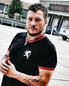 Man, 40. Paintedwolf84