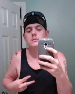 Man, 32. nick12161885