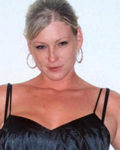 Woman, 38. WhItTnEy_B