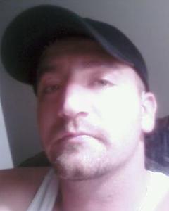 Man, 42. skidd1