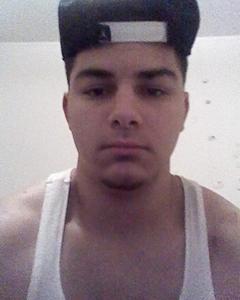 Man, 30. mike43883368
