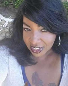 Woman, 58. Ronnielishous