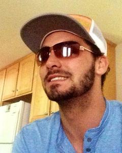 Man, 32. Levirt