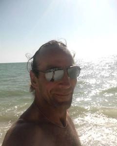 Man, 50. skip2101