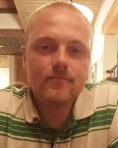 Man, 40. jons30