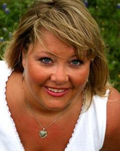 Woman, 56. krisalee